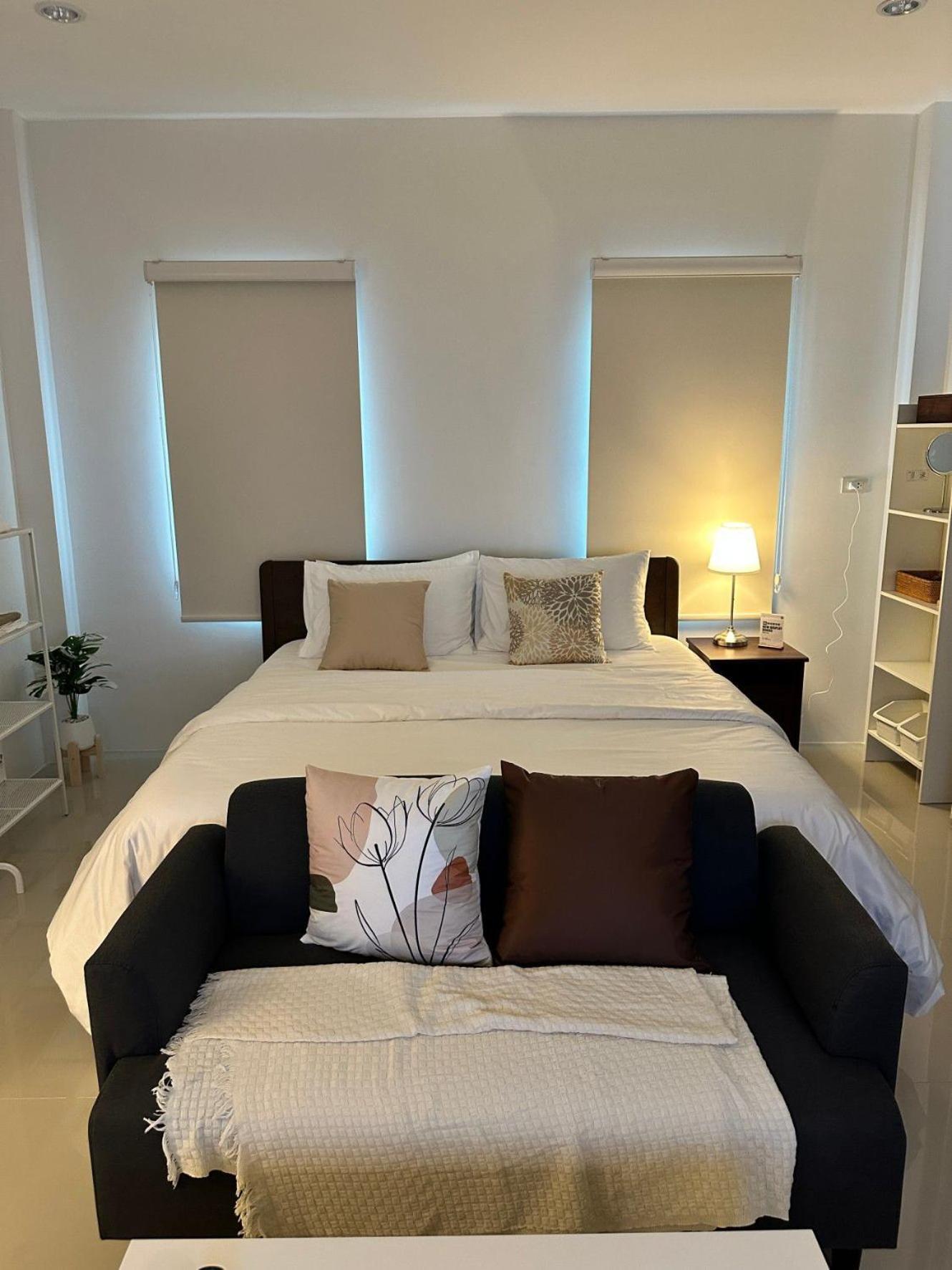White Haven - Homestay For Ladies, Couple, Family จันทบุรี ภายนอก รูปภาพ